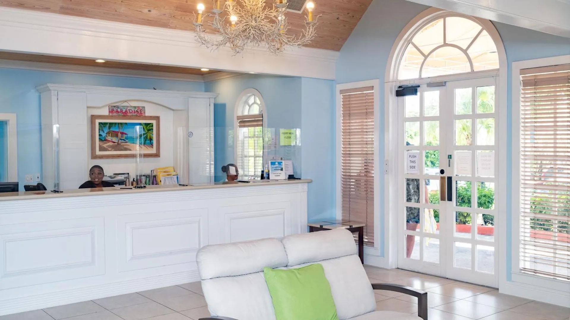 Deluxe Sea View Villas At Paradise Island Beach Club Resort Bahamas