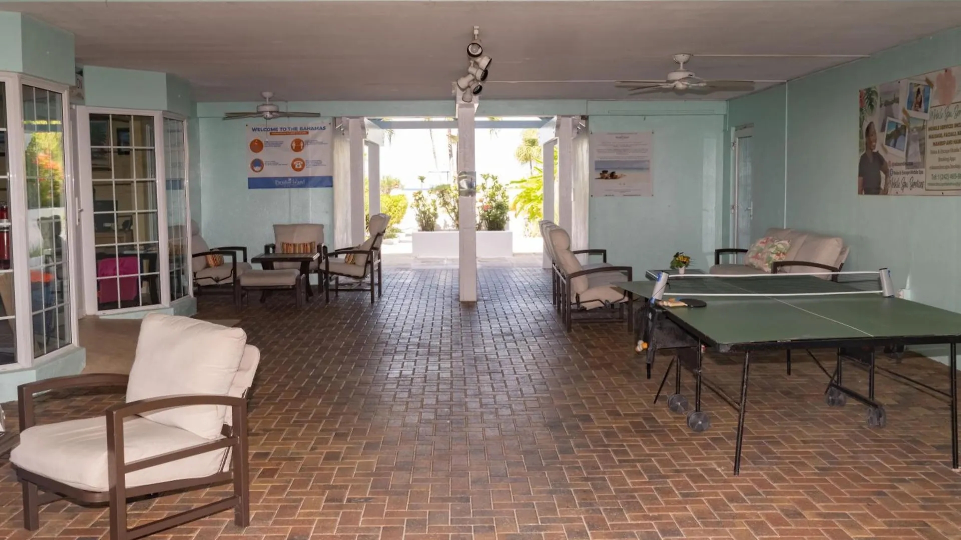 Deluxe Sea View Villas At Paradise Island Beach Club Resort Creek Village Bahamas