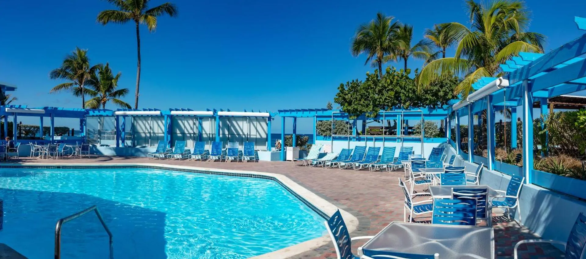 Deluxe Sea View Villas At Paradise Island Beach Club Resort Creek Village