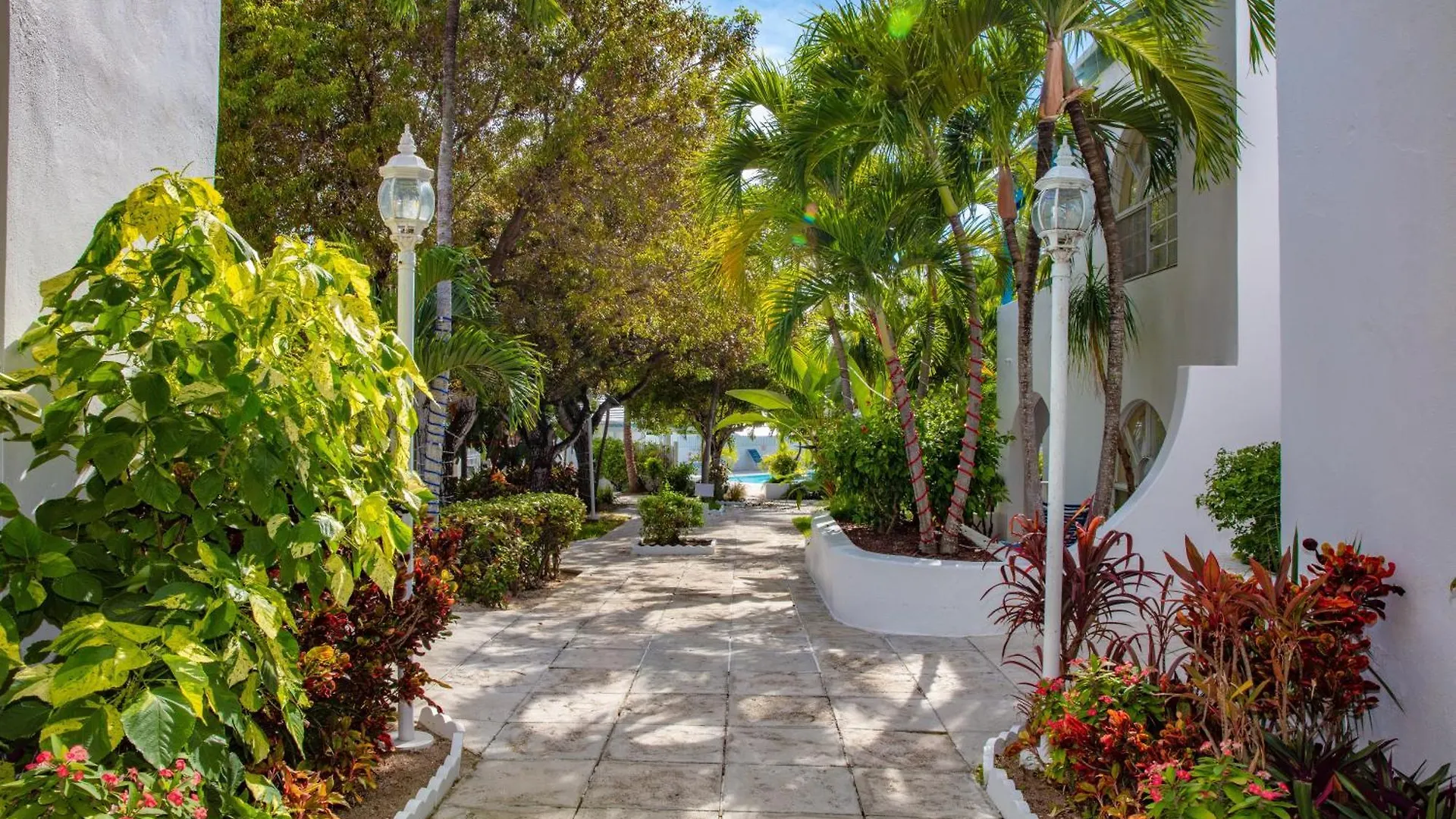 Deluxe Sea View Villas At Paradise Island Beach Club Resort Creek Village